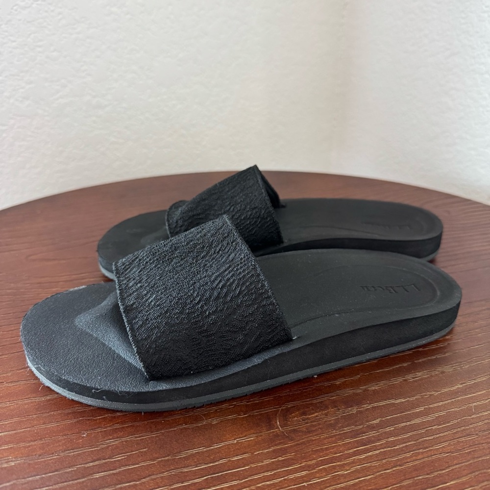 L.L. Bean Black Slide Sandals Size 7 Slides
